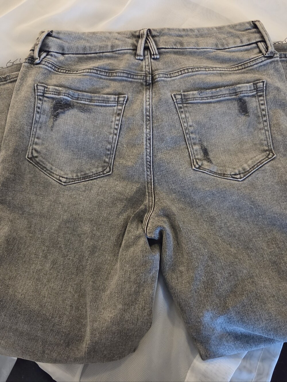 Good American Gray Acid Wash Straight Leg Jeans - Picture 15 of 15